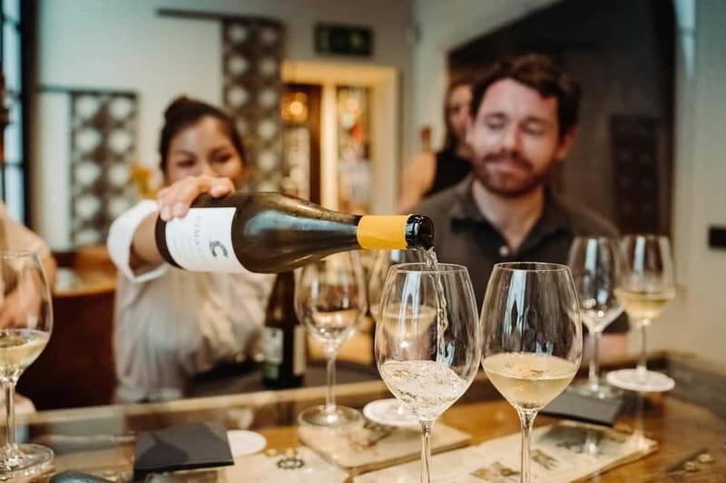 Naples: Pasta, Wine & Authentic Food Tour - What You Get for $77.03: Value That Comes From Pairings, Not Just Portions