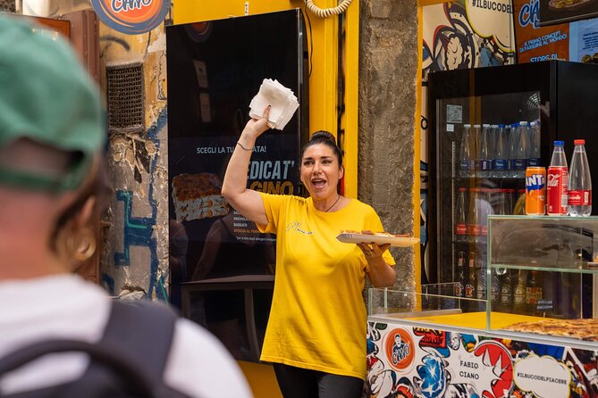 Naples Pizza & Drinks Tour: A Slice of Naples with Eating Europe - Passione di Sofì and pizza montanara, the flash-fried street food move