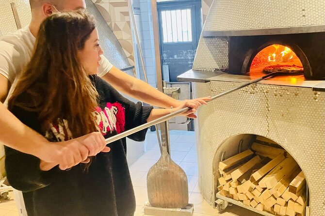 Naples: Pizza Making Class with Professional Pizzaiolo - What the professional pizzaiolo teaches you, beyond the recipe