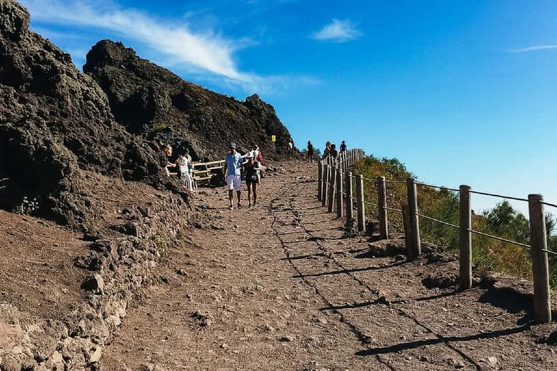 Naples: Pompeii and Vesuvius Day Trip - Key things to know before you go