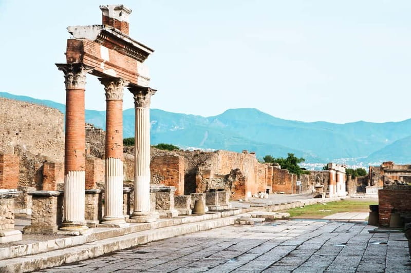 Naples: Pompeii and Vesuvius Day Trip - How the 7-hour schedule actually works (and why the order can change)