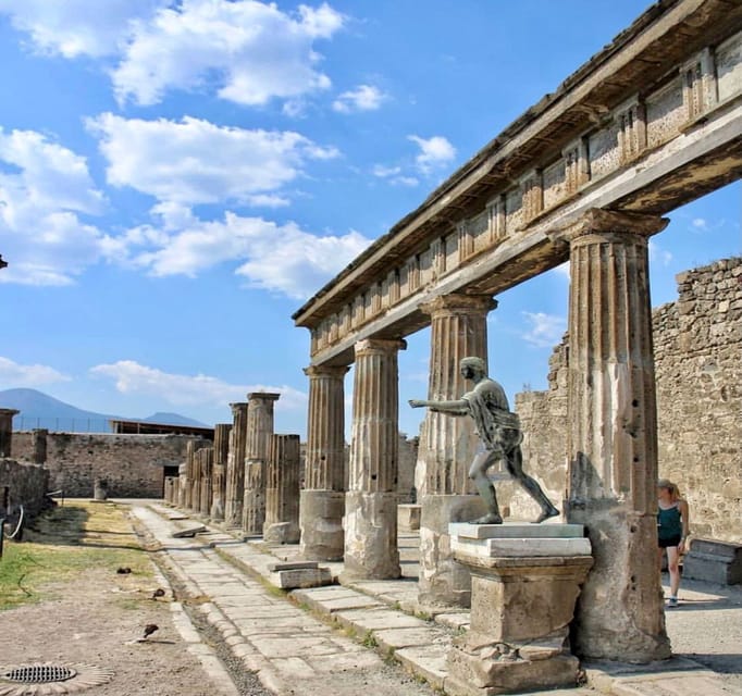 Naples: Pompeii and Vesuvius Skip-the-Line Day Trip - Vesuvius in About 100 Minutes: Photos, Crater Views, and Practical Climbing