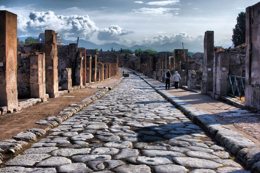 Naples: Pompeii, Herculaneum and Mt. Vesuvius Private Tour - Mount Vesuvius: the crater views are real, and the walk matters
