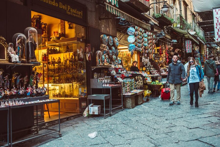 Naples: Private Walking Tour - Spaccanapoli and Via dei Tribunali: the ancient route you can actually walk