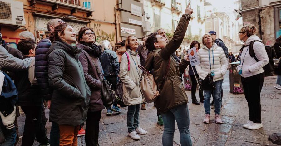 Naples: Private Walking Tour - Meeting in Piazza del Gesù Nuovo, then getting oriented fast