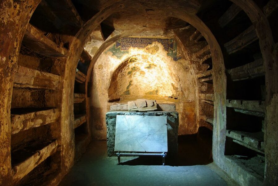 Naples: San Gaudioso Catacombs Guided Tour - The story behind the site: St. Gaudiosus, Dominicans, and shifting use