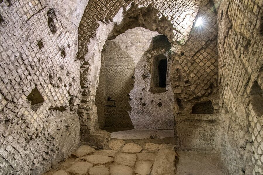 Naples: San Lorenzo Maggiore and Neapolis Sotterrata Ticket - Should you book the San Lorenzo Maggiore and Neapolis Sotterrata ticket?