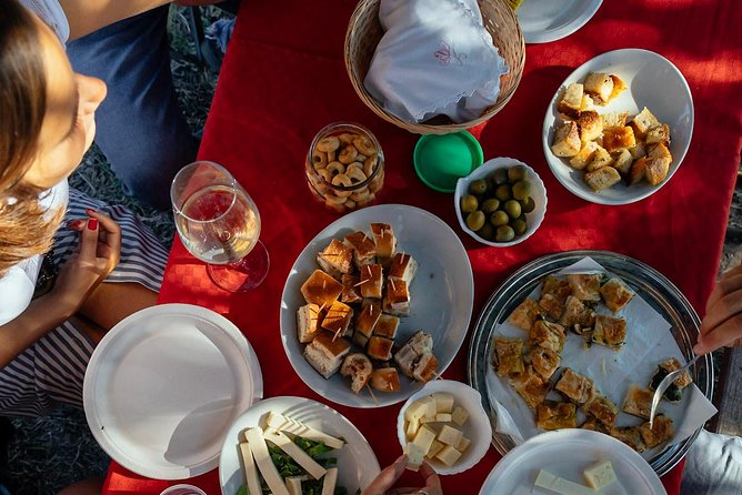 Naples Scenic E-Bike Ride to a Local Vineyard with Meal - Getting set up at pickup and riding your pedal-assist bike