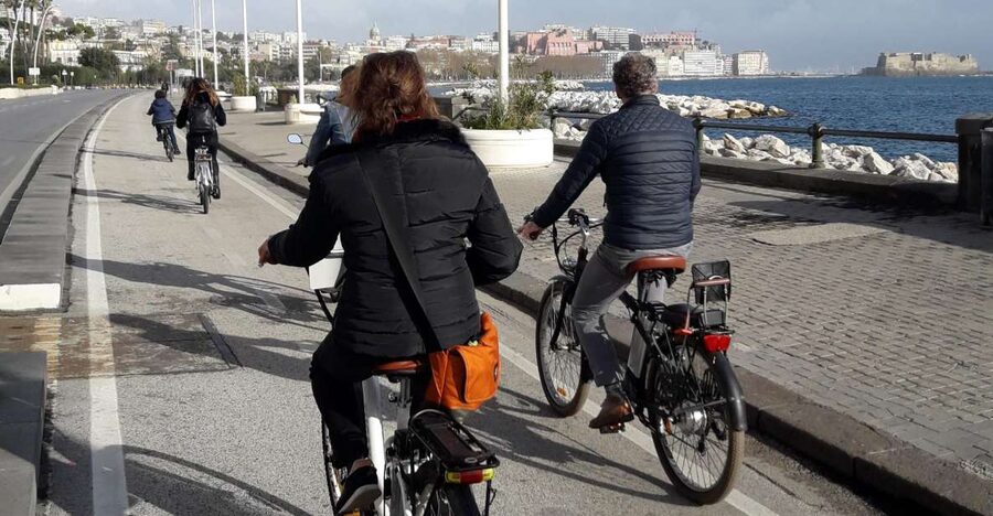 Naples: Sightseeing Tour by E-Bike - Castel Nuovo (Maschio Angioino): the fortress stop that makes the rest click