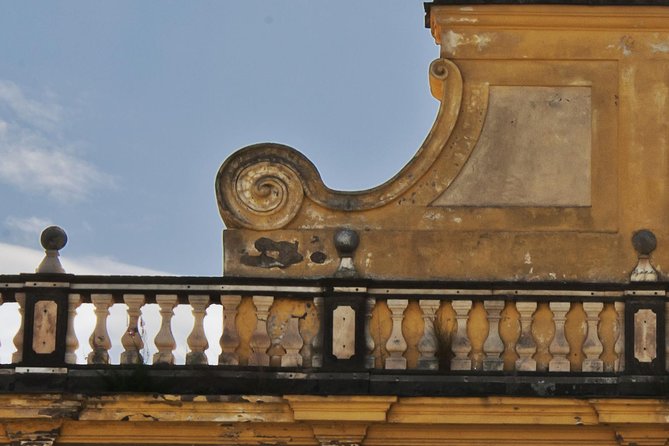 Naples Skip-the-Line San Martino National Museum and Charterhouse Ticket - Vomero Hill arrival: where the charterhouse sits above Naples