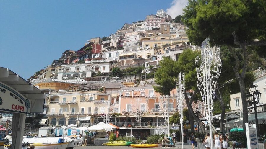 Naples: Sorrento, Amalfi Coast, Pompeii Trip from the Port - Positano Photo Stop: Getting the Classic Coast View at the Right Moment