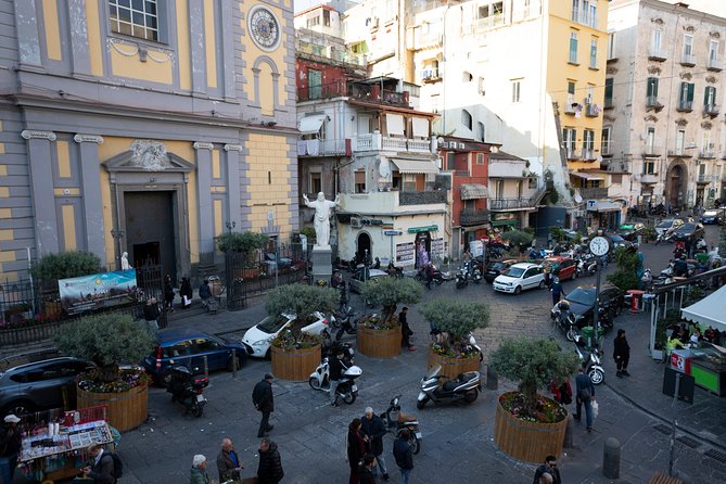 Naples Spanish Quarters Walking Tour Street Art, Folklore & Sweet - A couple of snags to watch for before you go