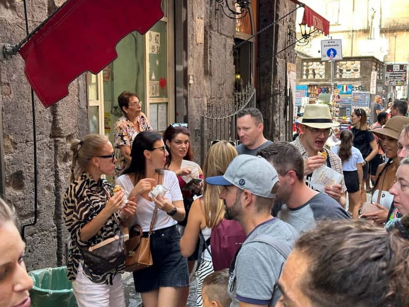 Naples: Street Food and Guided Sightseeing Walking Tour - Street Food + Sightseeing in 2.5 Hours