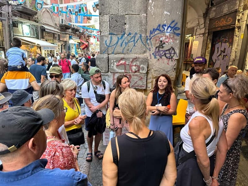 Naples: Street Food and Guided Sightseeing Walking Tour - Spaccanapoli and Via San Gregorio Armeno: Art in Everyday Life