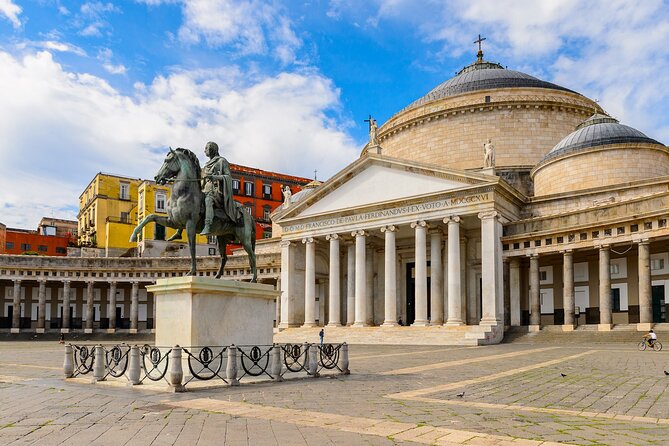 Naples Street Food Guided Walking Tour - San Gregorio Armeno: Presepi Shops, Figurines, and a Change of Pace