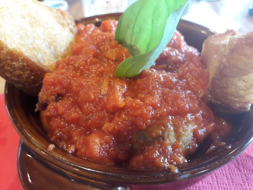 Naples Street Food Scene Tour: Small-Group Tasting Adventure - Sansevero Chapel area: regional food that makes the history feel edible