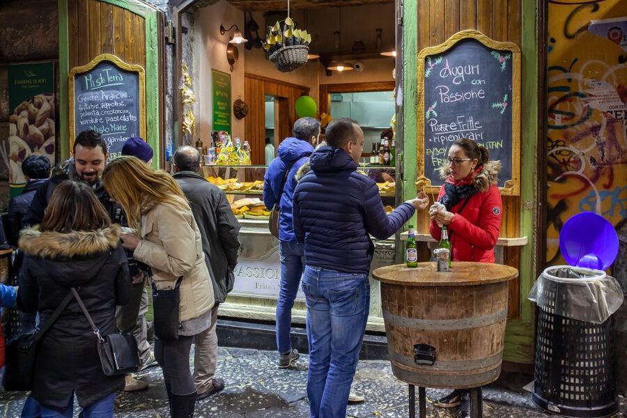 Naples Street Food Scene Tour: Small-Group Tasting Adventure - Piazza Dante start: your shortcut to eating like locals