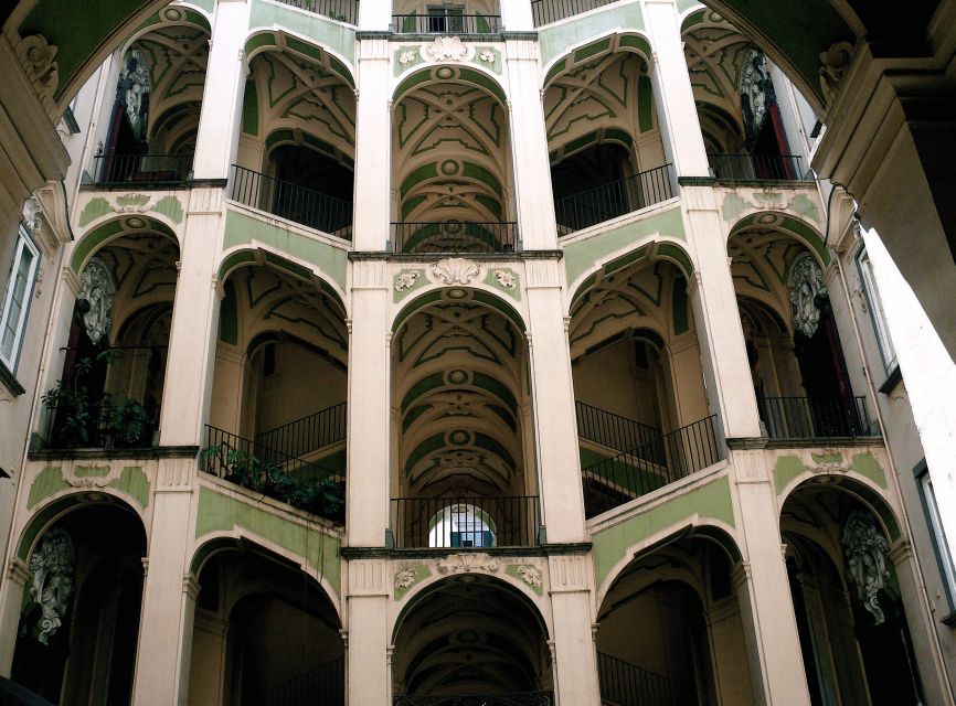 Naples: The Holy Mile 3-Hour Guided Tour - Catacombe di San Gennaro: the 50-minute payoff