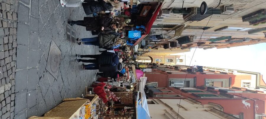Naples: the magic of Christmas and Nativity scenes - Key highlights you will actually notice