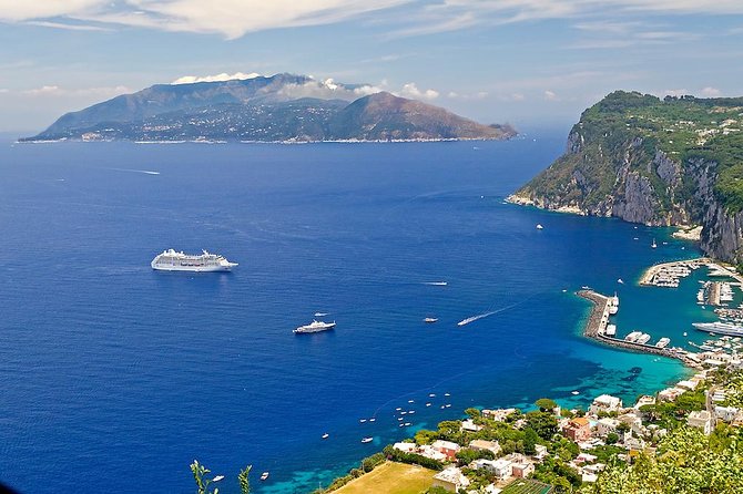 Naples to Capri Private Boat Excursion - Naples to Capri by private boat: why the experience feels different