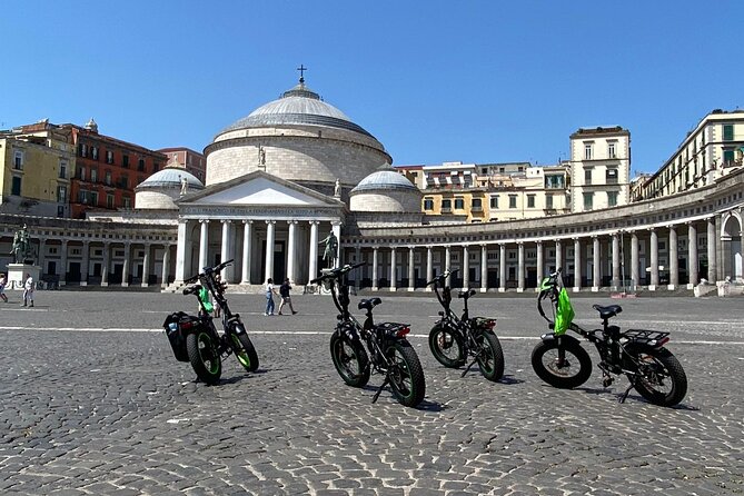Naples tour by E-BIKE - Piazza del Plebiscito: pictures first, context on the move