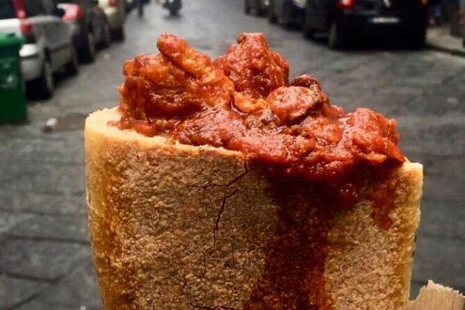 Naples' Ultimate Street Food Tour - Small Group by Do Eat Better - Entering Naples On Foot: Why This Format Works
