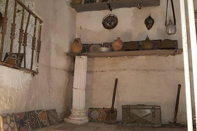 Naples Underground Spanish Quarters with Guide - Price and value: is about $18 worth your time?