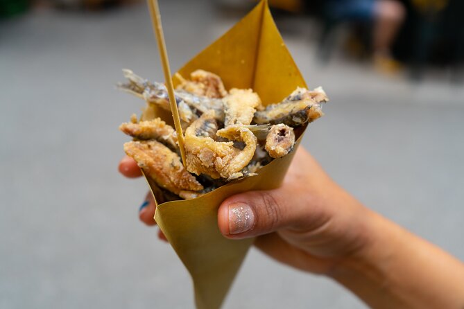Naples Vomero: A Unique Traditional Food Tour by Do Eat Better - What you’ll eat on the walk, stop by stop