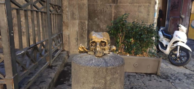 Naples walking tour with entrance to Veiled Christ - Through vico del Fico al Purgatorio to Via San Biagio dei Librai