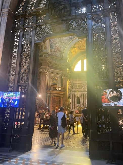 Napoli centro storico - tour in Italiano - What is included, and what you should plan for yourself