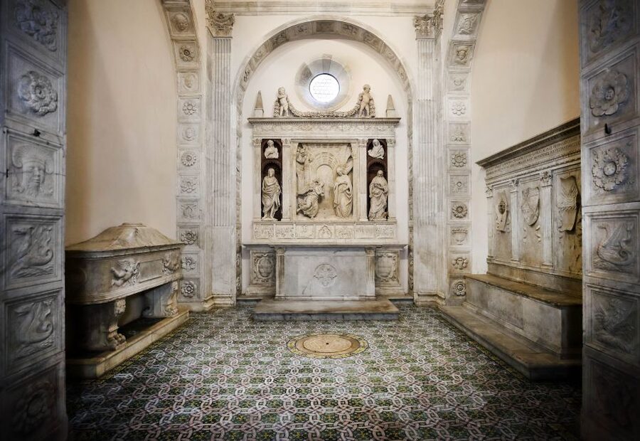 Napoli: Entrance Tickets to Sant'Anna dei Lombardi Complex - Michelangelo’s puttino and the artist network behind the scenes