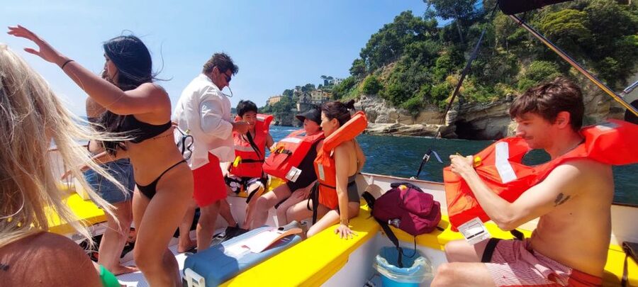 Napoli: Myths & Legends Cruise with Snorkeling - Villa Lauro and the Private Beach Moment