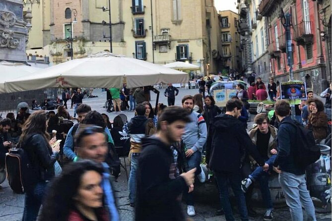 Napoli Pub Crawl in the Old Town - Start point at Il Cavaliere di Toledo, then the night takes off