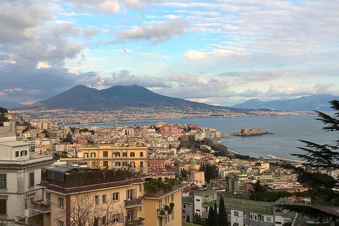 Napoli Sight Eating Walk: Food and Sight Tour - Teatro San Carlo and the Cinderella stairs moment