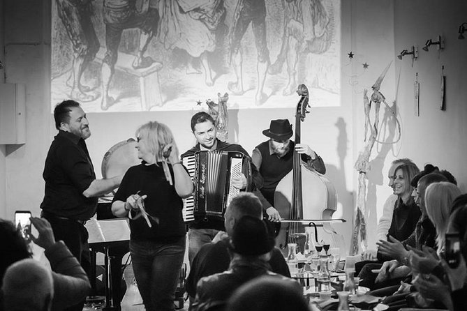 Napulitanata: Traditional Neapolitan Music Concert Ticket - Neapolitan songs, unplugged, in a small night venue