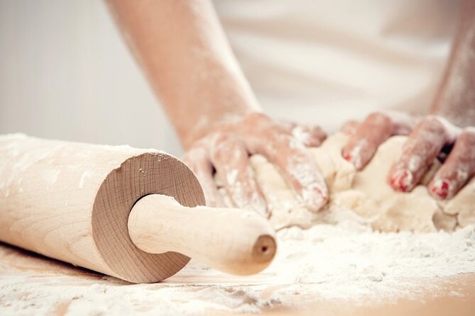 Neapolitan pasta homemade Cooking Lesson - Why Neapolitan Pasta Feels Different in Naples