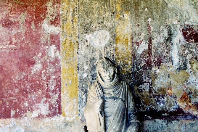 POMPEI Half Day TOUR - Departure from NAPLES Centre (TICKET INCLUDED) - Forum, Baths, and the stories behind the main monuments