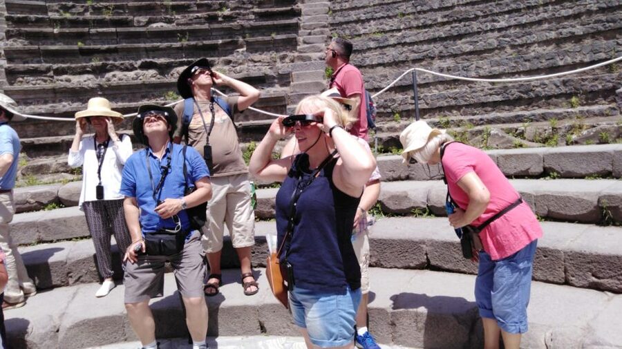 Pompeii: 3D Walking Tour with Entry Ticket - Small group pacing, plus guides who keep the story clear