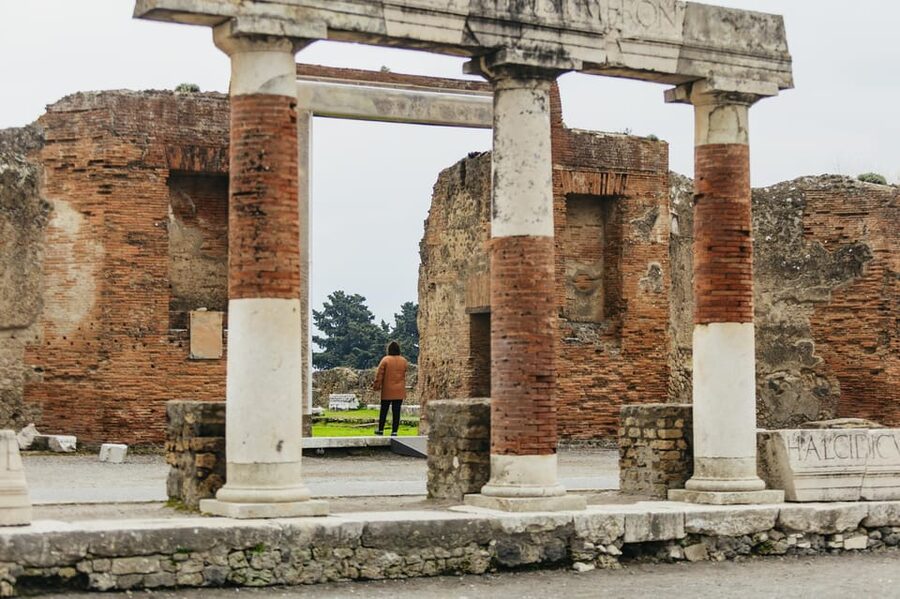 Pompeii: Afternoon to Sunset Guided Tour with Ticket - The Guide Factor: Why This Tour Feels Different
