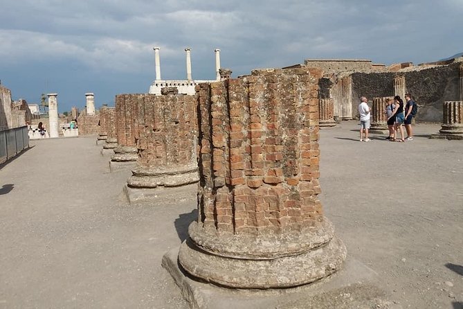 Pompeii Ancient City Walking Tour – Italian & English Guide - Villa dei Misteri: the nine scenes you will remember later