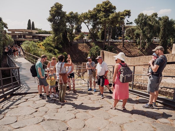 Pompeii and Herculaneum led by an Archaeologist with private transport - Pompeii Highlights: From the Lupanar to Teatro Grande