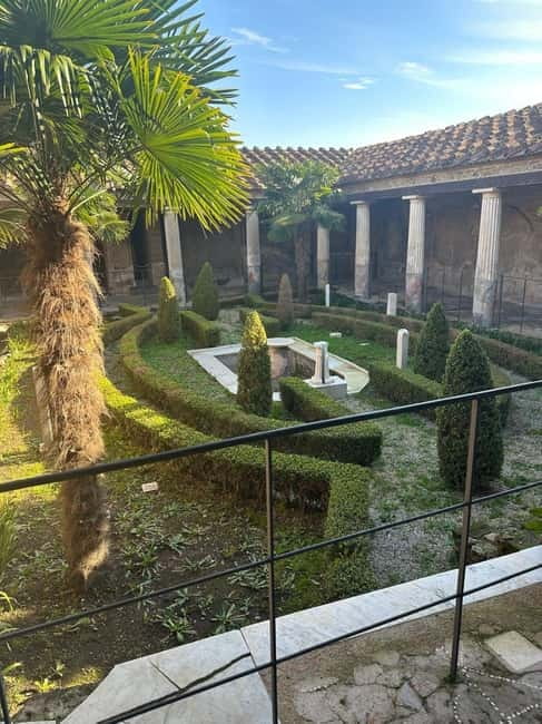 Pompeii and Vesuvius Cellars: Tour with Pick-Up in Positano - Key things to know before you go