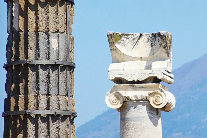 Pompeii and Vesuvius - VIP Tour/Small Group with Lunch - Lunch in the middle, then the climb to the volcano