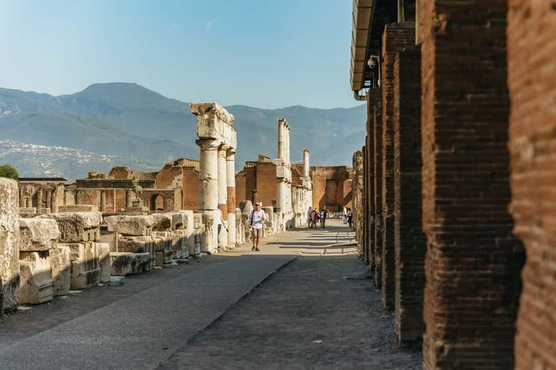 Pompeii: Archaeological Park Tour with Ticket on request - Pacing, group size, and how the headset helps