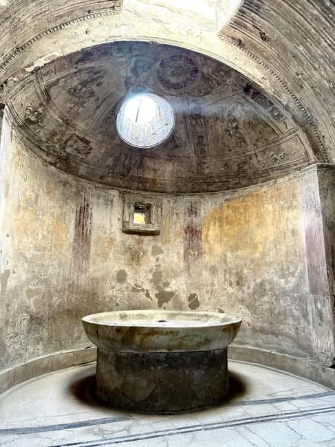 Pompeii: Archeological Tour & Wine Tasting at Mt. Vesuvius - Lunch menu details: what you actually eat and how pairing works