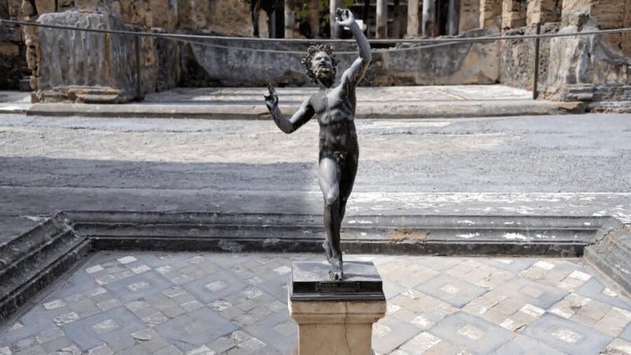 Pompeii Audioguide - TravelMate app for your smartphone - Crowd level and what the “no meeting point” really changes