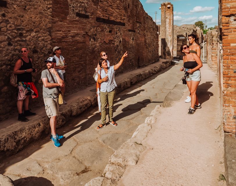 Pompeii: Entry Ticket and Guided Tour with an Archaeologist - Foro Civile di Pompei, Where Politics and Public Life Meet