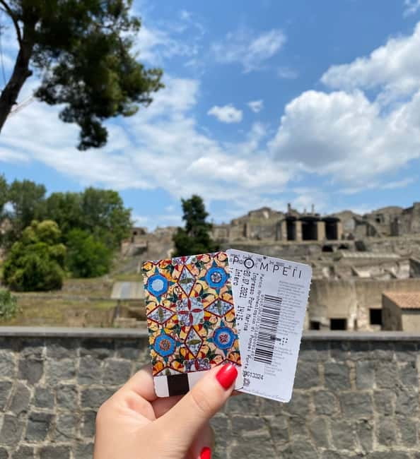 Pompeii: Entry Ticket with Book - Skip-the-line Pompeii entry, minus the stress at the gate