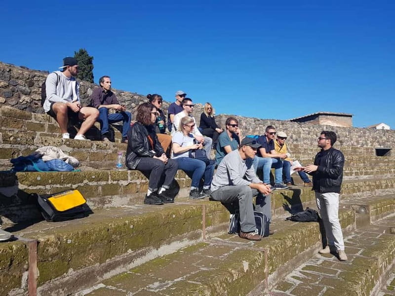 Pompeii: Exclusive Tour with Archaeologist and Entry Tickets - Should you book this Pompeii VIP tour?