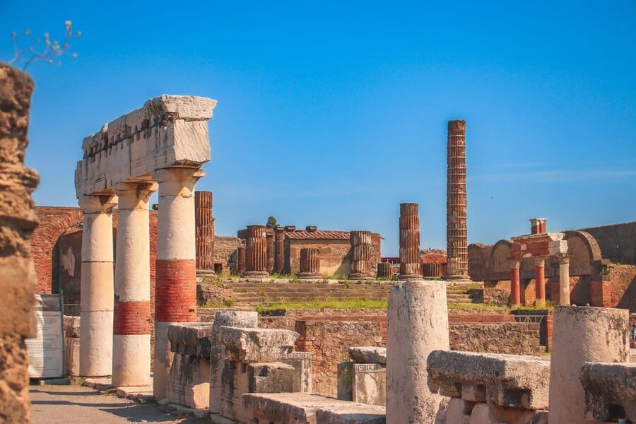 Pompeii Guided Experience - Tour Service Only - What you will actually learn: daily life and fun facts